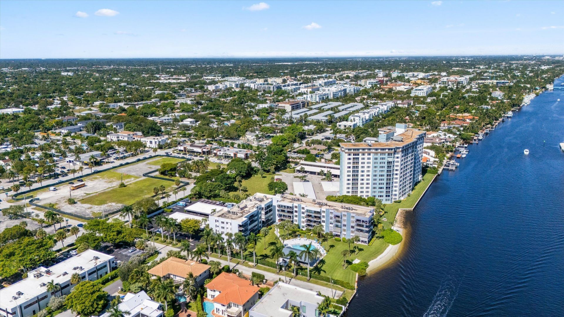611 SE 7th Street, Unit PH-5, Delray Beach, FL 33483 Photo