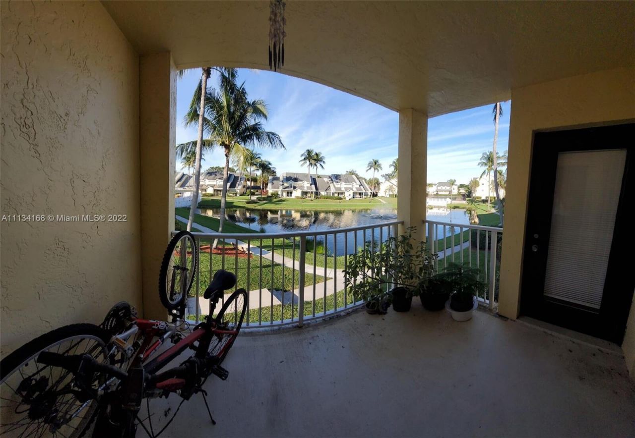 6347 La Costa Drive, Unit E, Boca Raton, FL 33433 Photo