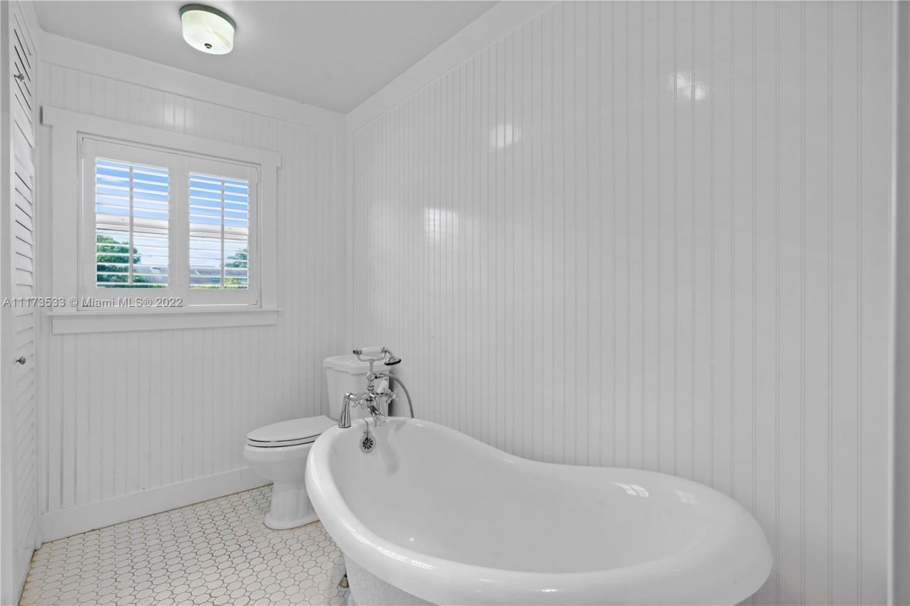 330 Center Street, Jupiter, FL 33458 Photo