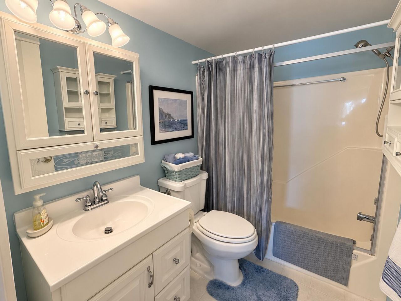 112 Lake Dora Drive, West Palm Beach, FL 33411 Photo