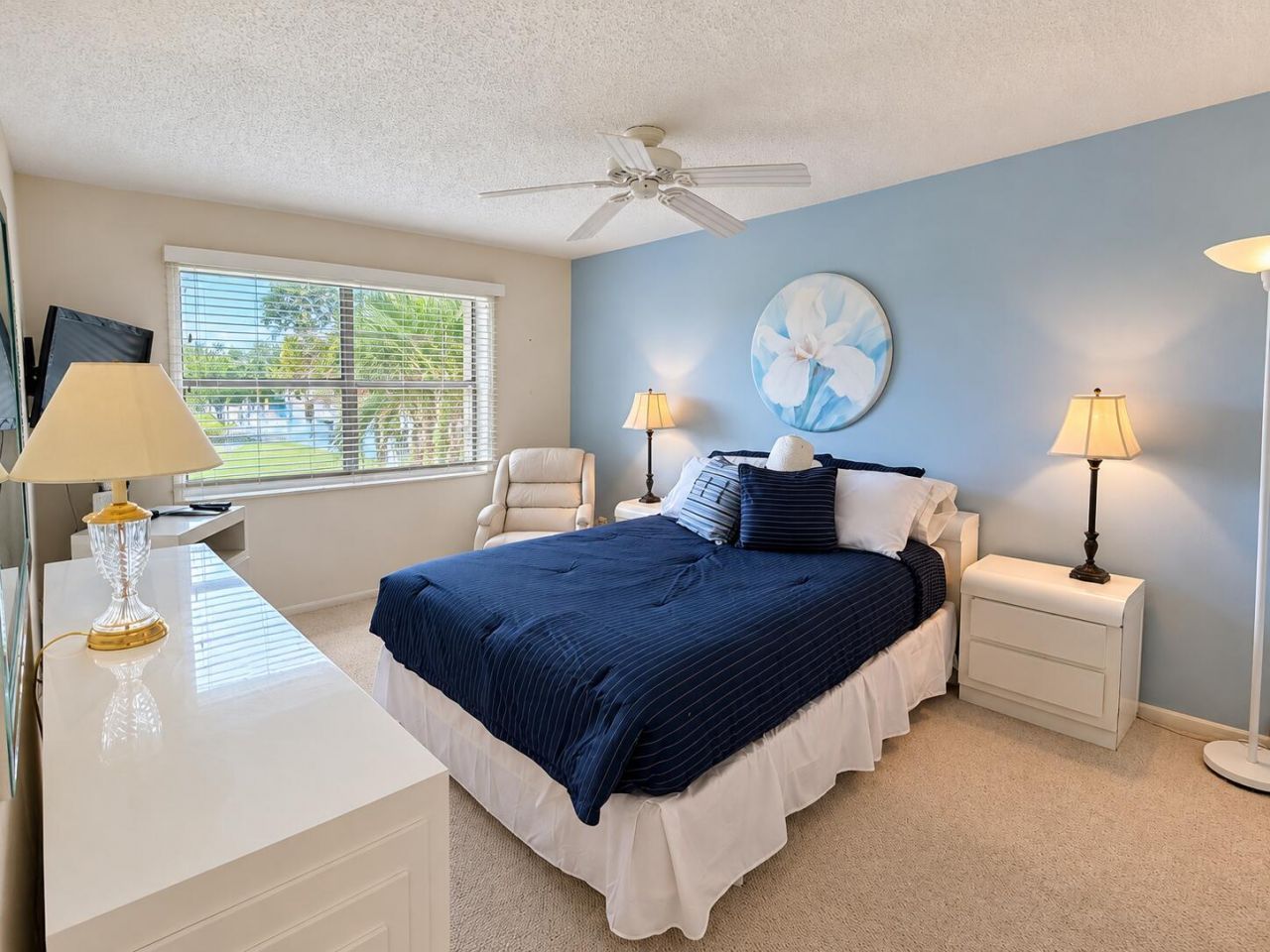 112 Lake Dora Drive, West Palm Beach, FL 33411 Photo