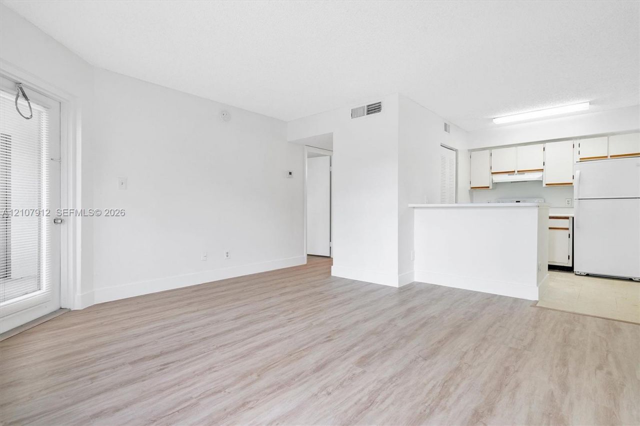 540 S Park Rd , Unit 112-9, Hollywood, FL 33021 Photo