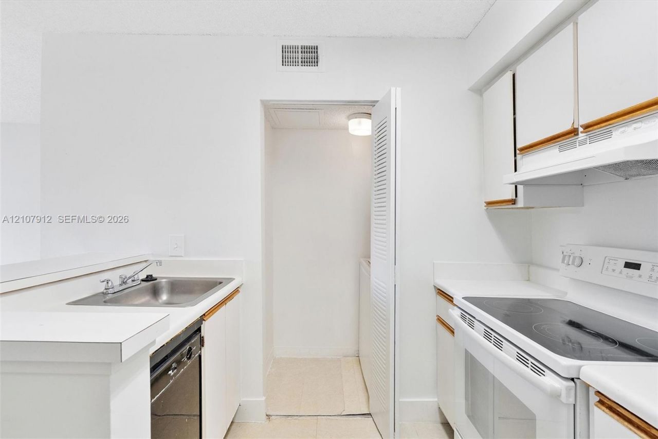 540 S Park Rd , Unit 112-9, Hollywood, FL 33021 Photo