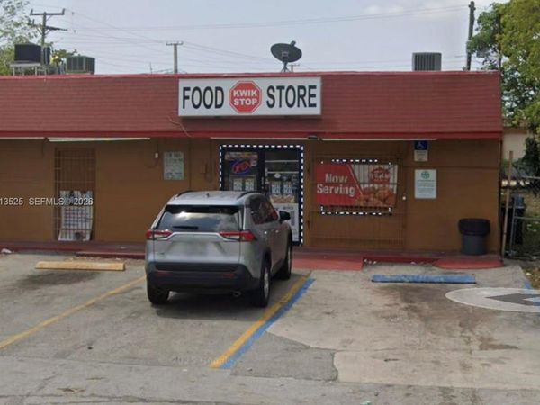 110 NW 15th St , Pompano Beach, FL 33060