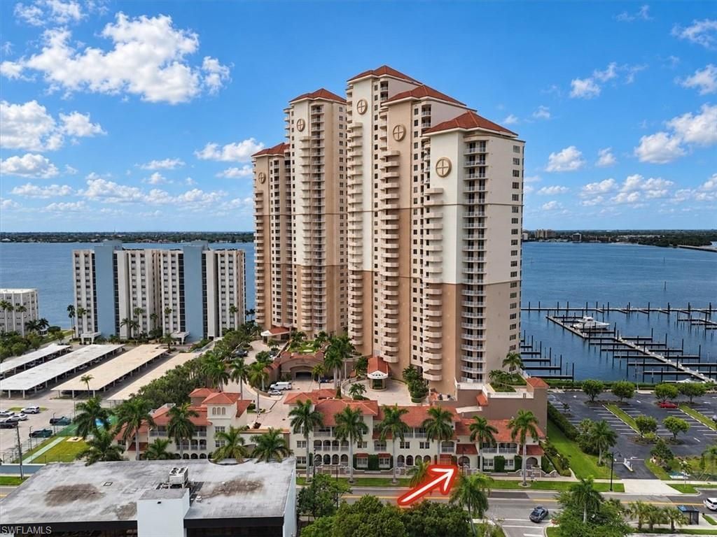 2080 W 1st St, Unit 108, Fort Myers, FL 33901 Photo