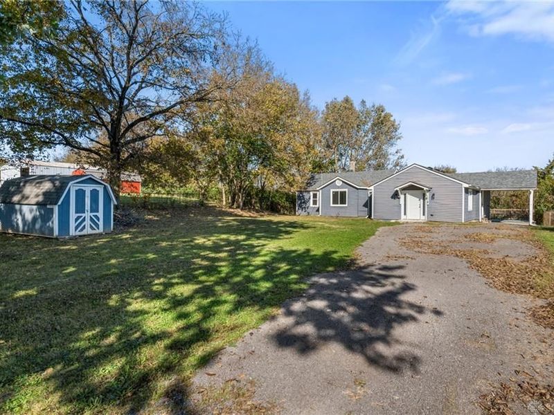 3947 N 1st Street, Madison Township, OH 45067 Photo 2