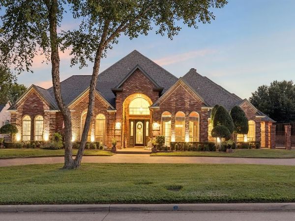 2401 Norwalk Drive, Colleyville, TX 76034
