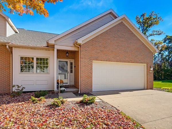 4518 Amberidge Avenue NW, Canton, OH 44708