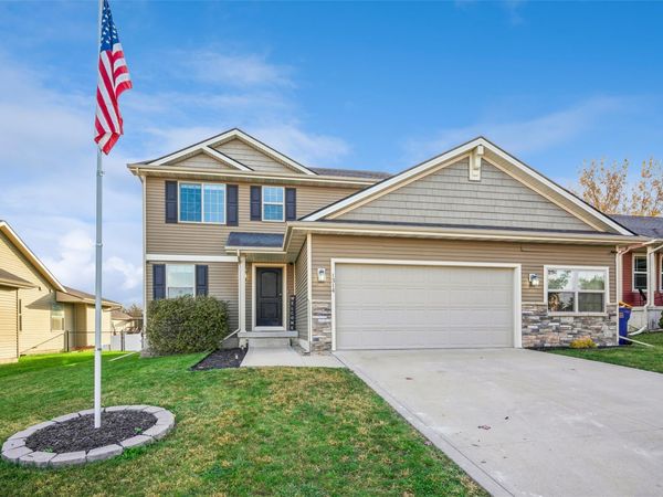 1314 N 6th Street, Indianola, IA 50125