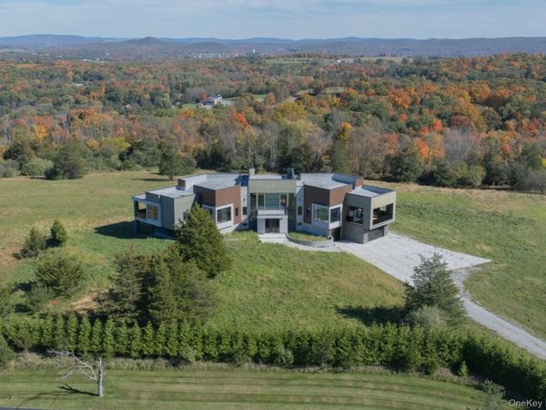 30 High Ridge Road, Warwick, NY 10990