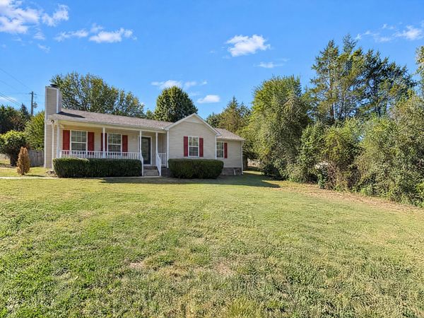 5140 Kedron Rd , Columbia, TN 38401