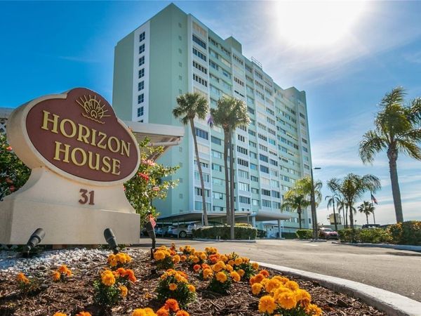 31 ISLAND WAY, Unit 1507, CLEARWATER BEACH, FL 33767