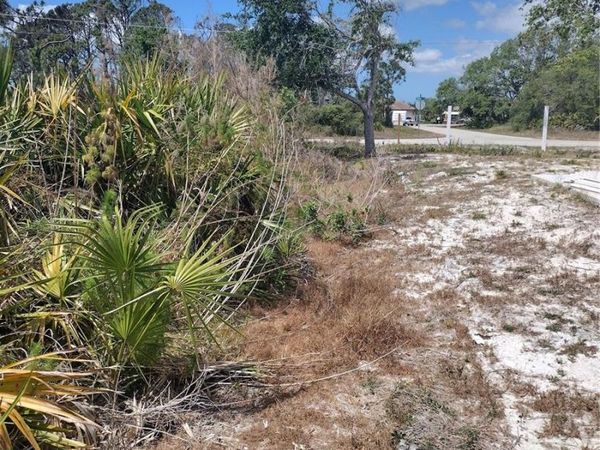 9176 CASEY STREET , PORT CHARLOTTE, FL 33981