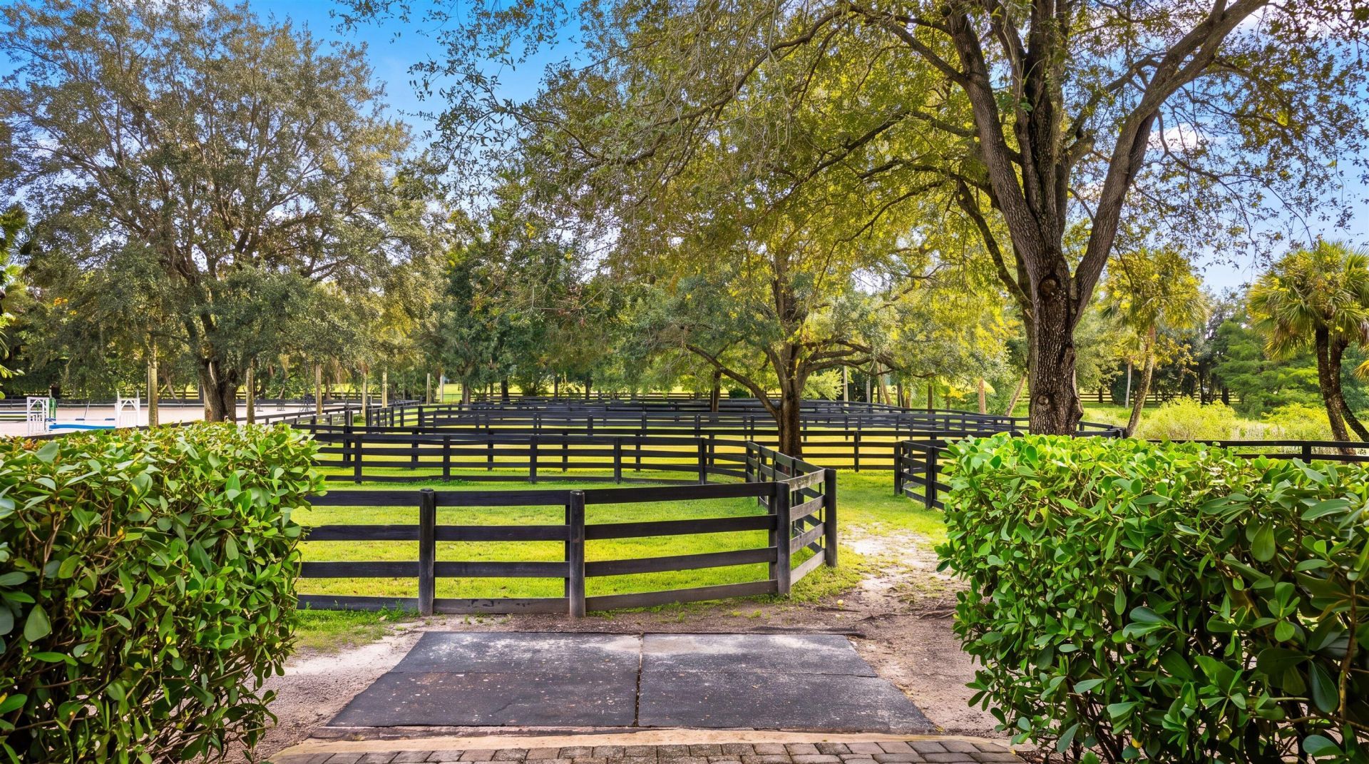 4980 Stables Way, Wellington, FL 33414 Photo