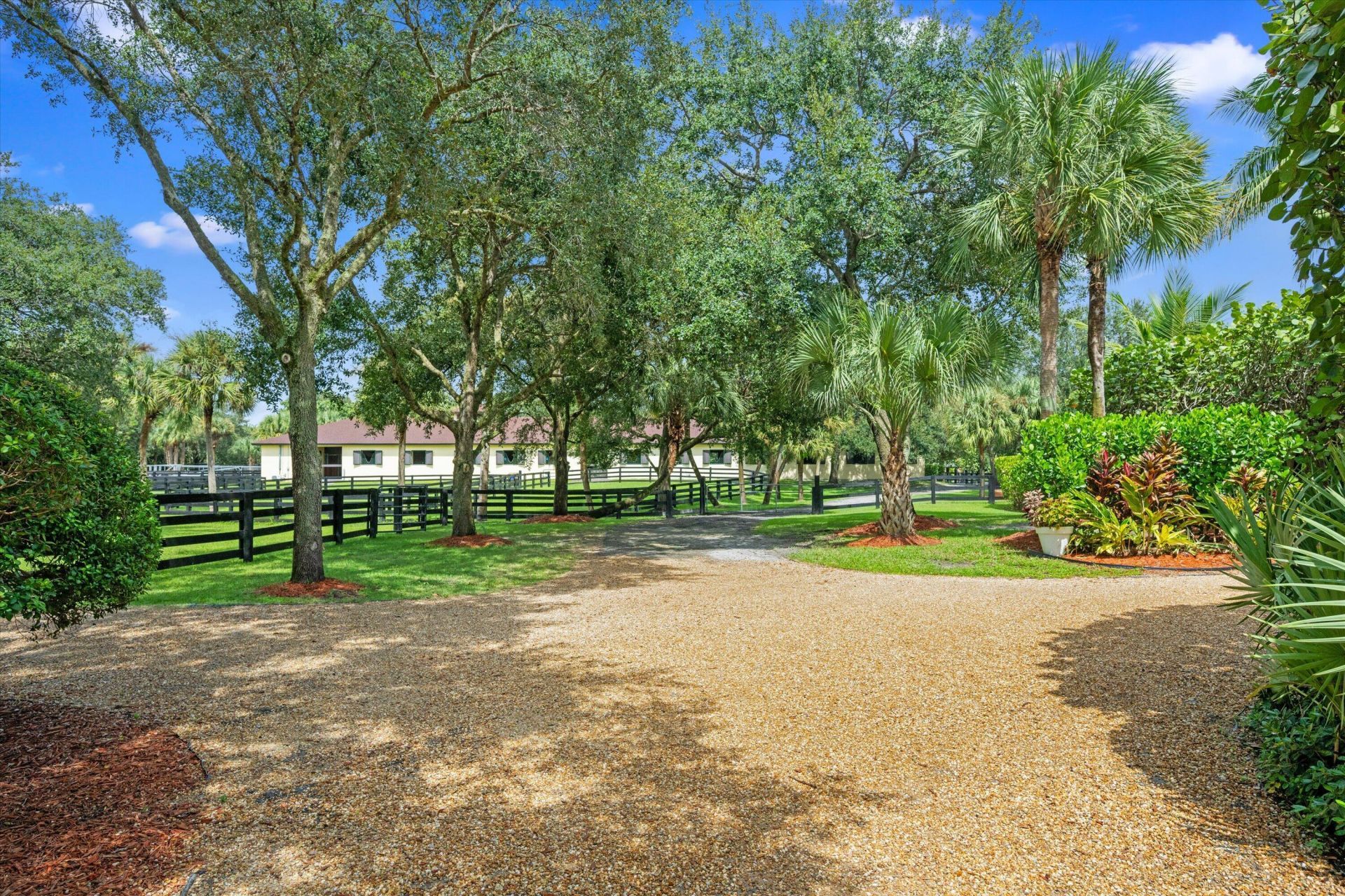 4980 Stables Way, Wellington, FL 33414 Photo