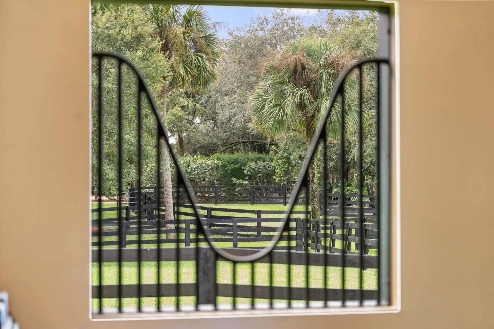 4980 Stables Way, Wellington, FL 33414 Photo