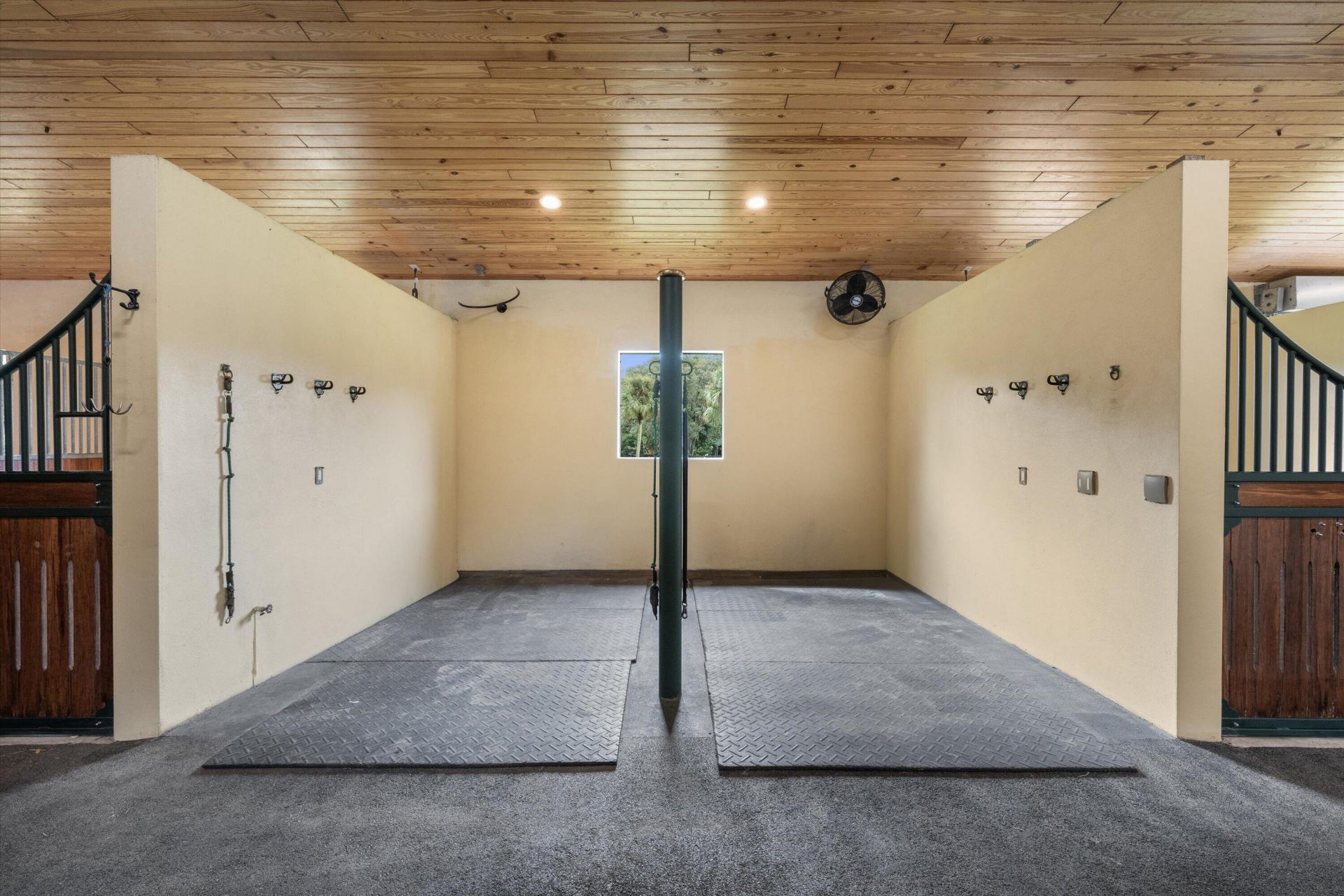 4980 Stables Way, Wellington, FL 33414 Photo