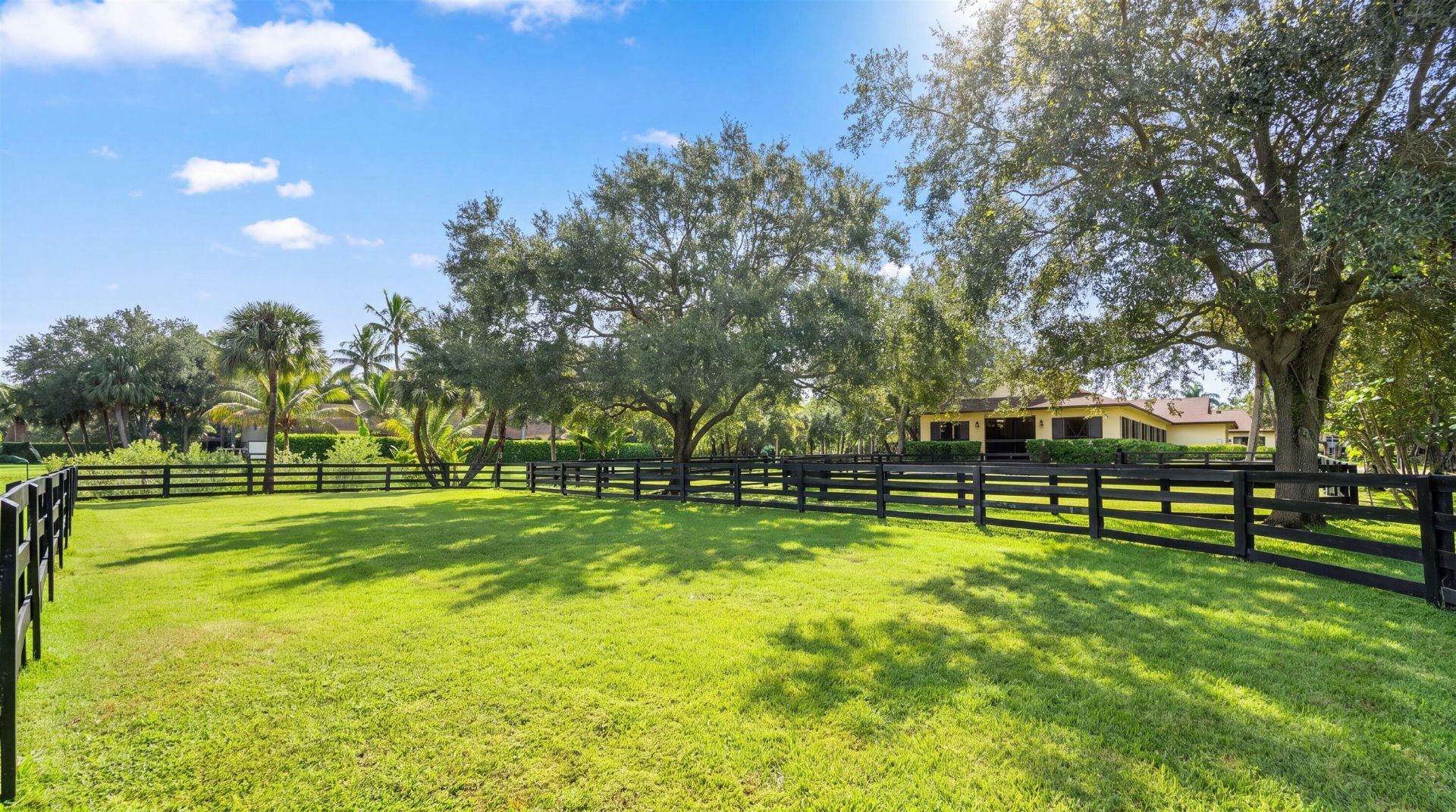4980 Stables Way, Wellington, FL 33414 Photo