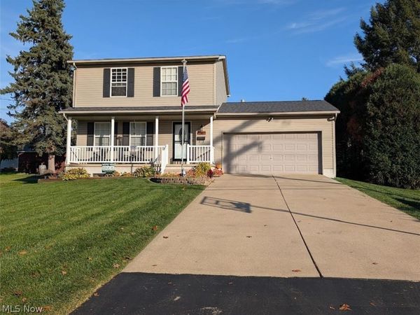 2114 Demington Avenue NW, Canton, OH 44708