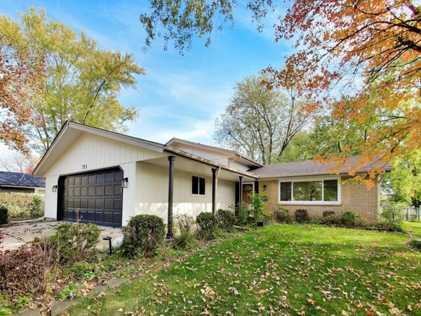 713 Slingerland Drive , Schaumburg, IL 60193