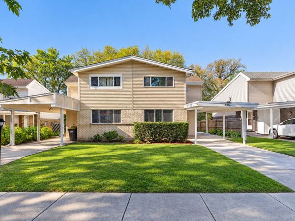 9406 Meadow Lane , Des Plaines, IL 60016