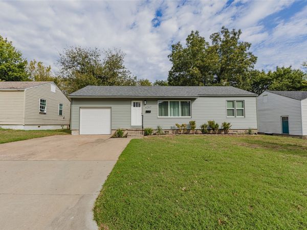 4267 E Young Place , Tulsa, OK 74115