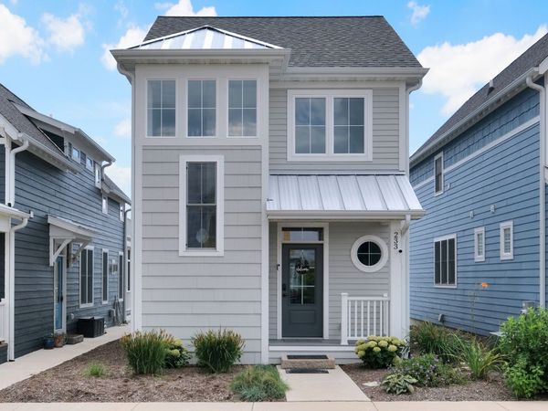 233 Leeward Way , Ottawa, IL 61350