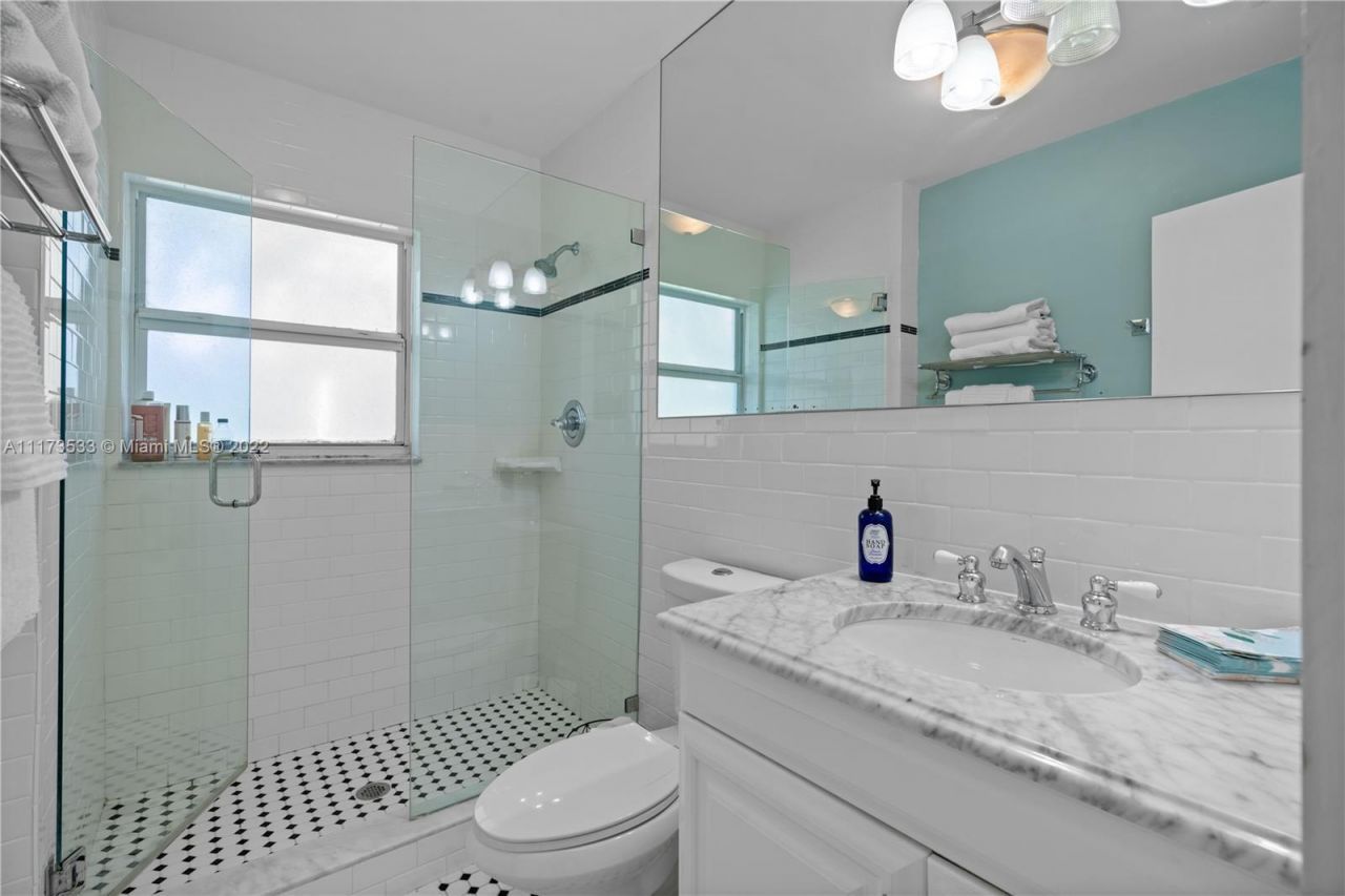 330 Center Street, Jupiter, FL 33458 Photo