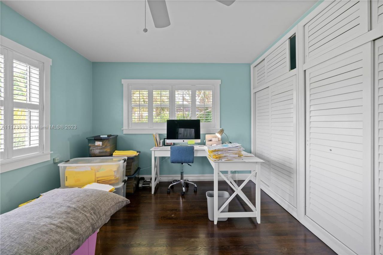 330 Center Street, Jupiter, FL 33458 Photo