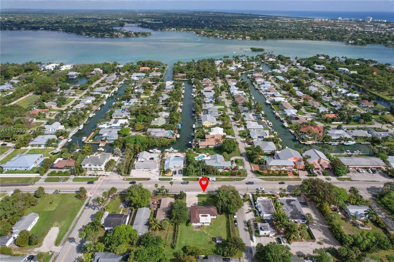 330 Center Street, Jupiter, FL 33458 Photo