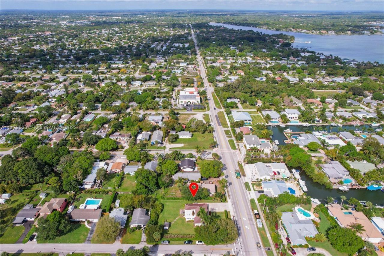 330 Center Street, Jupiter, FL 33458 Photo