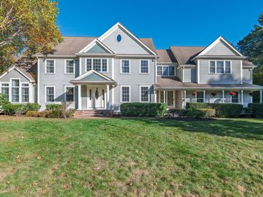 15 Mariahs Path, Pembroke, MA 02359