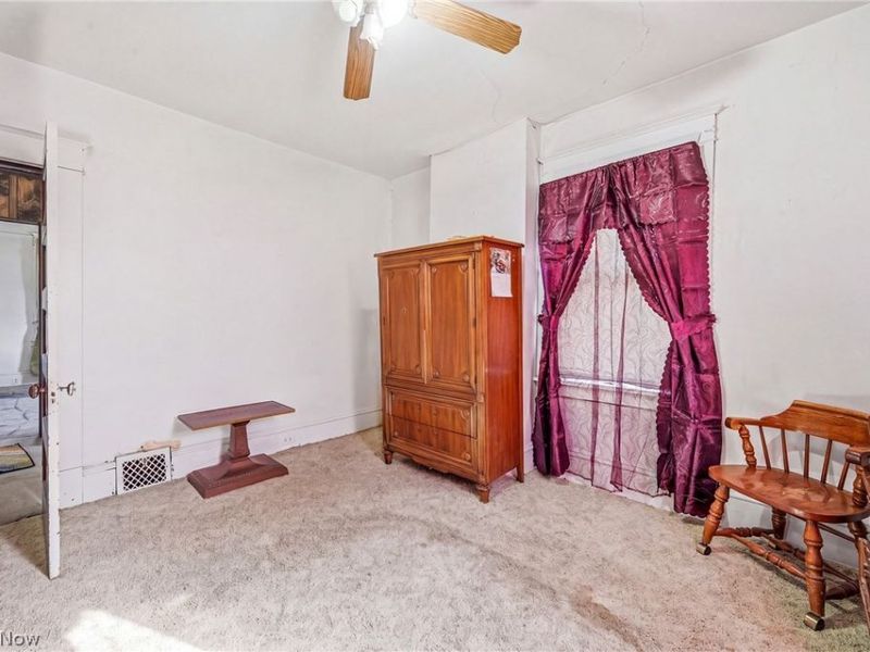 264 Valley Drive, Youngstown, OH 44505 Photo 18