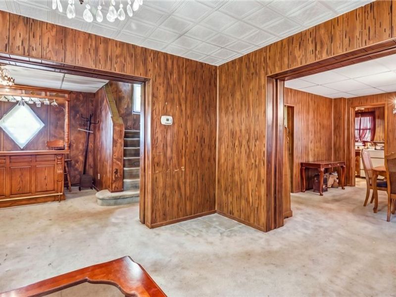 264 Valley Drive, Youngstown, OH 44505 Photo 8