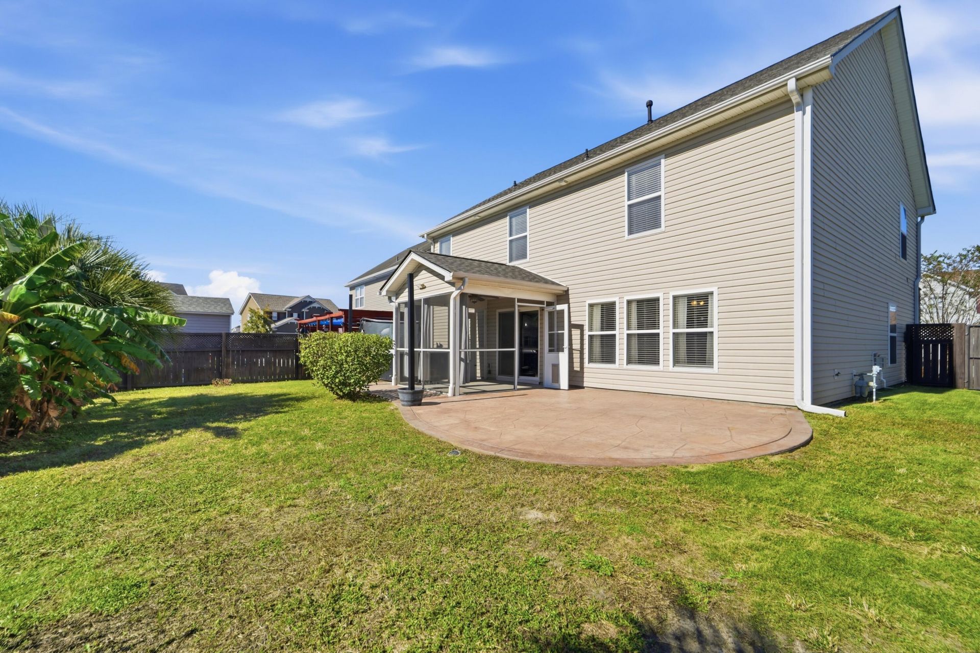 351 Albrighton Way Photo 39