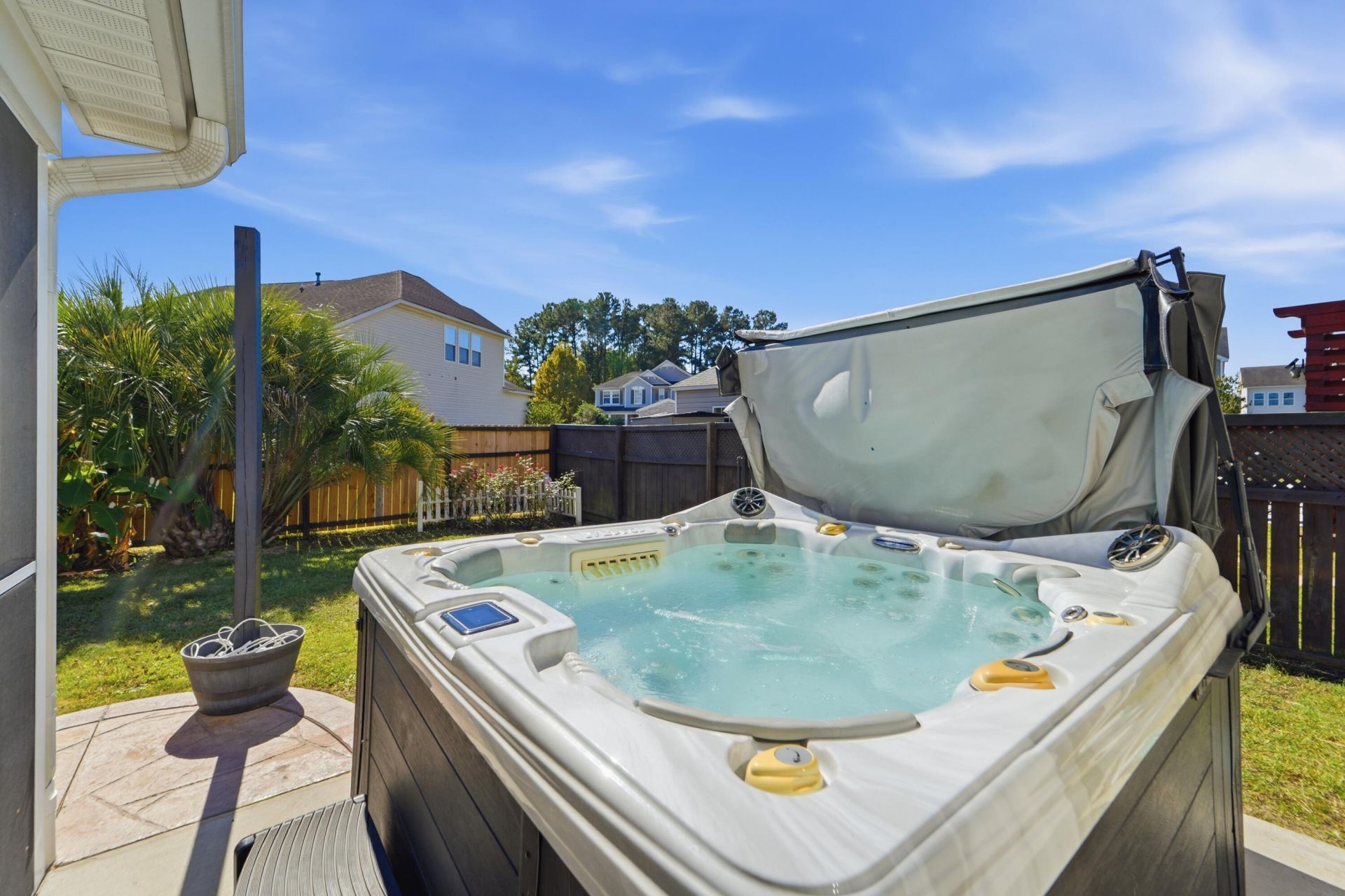 351 Albrighton Way Photo 42