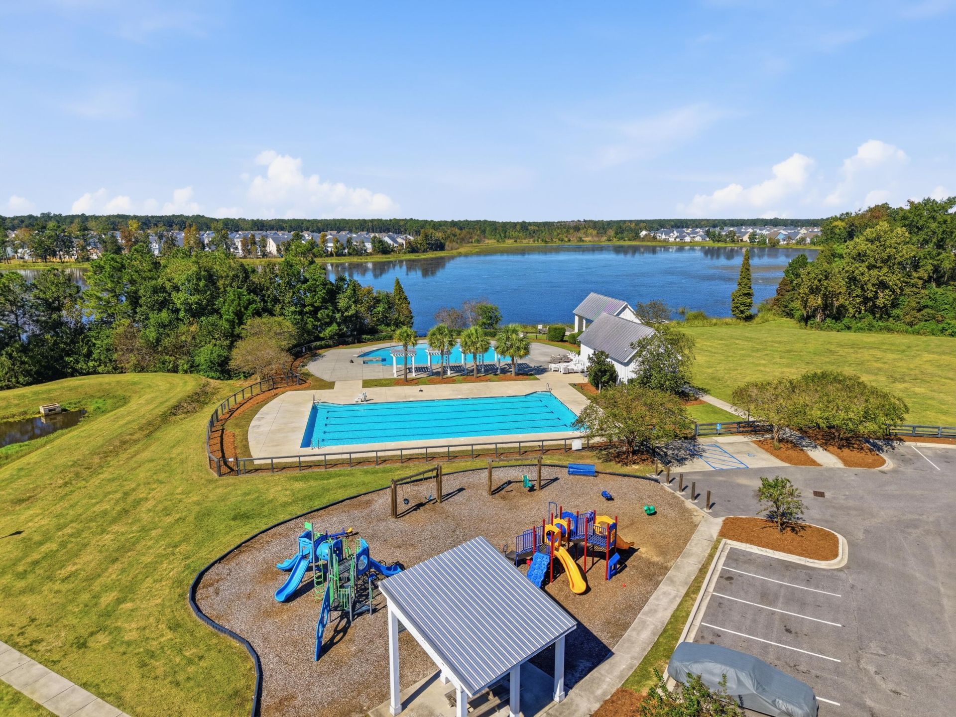 351 Albrighton Way Photo 44