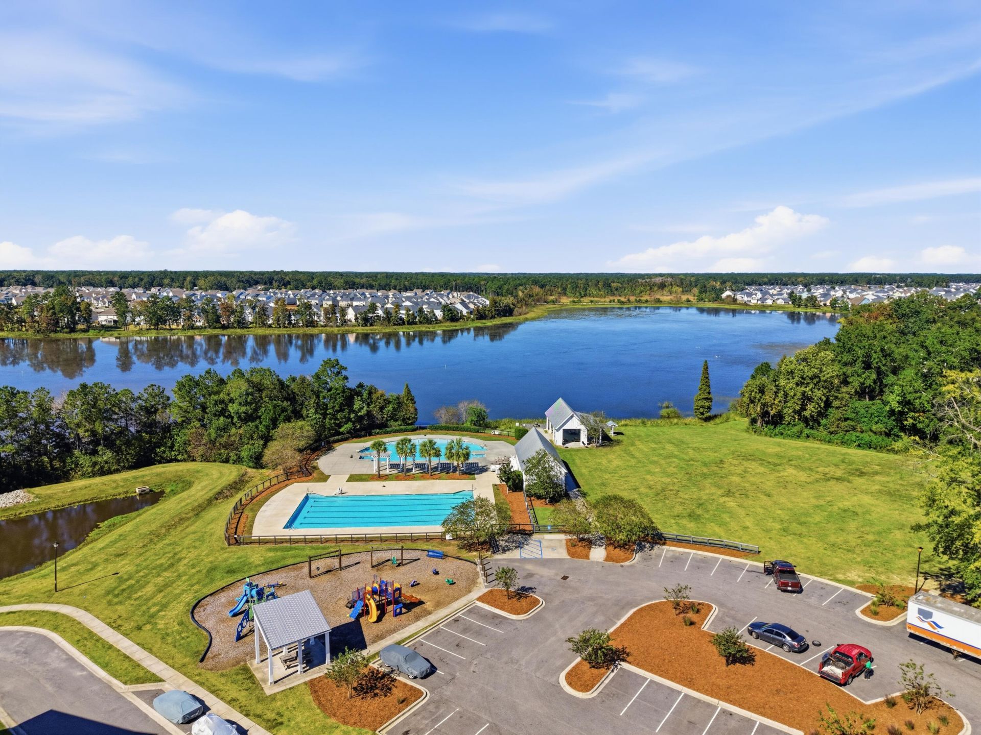 351 Albrighton Way Photo 45
