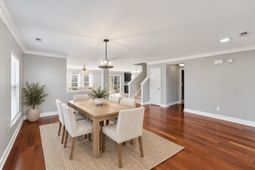 351 Albrighton Way photo 4