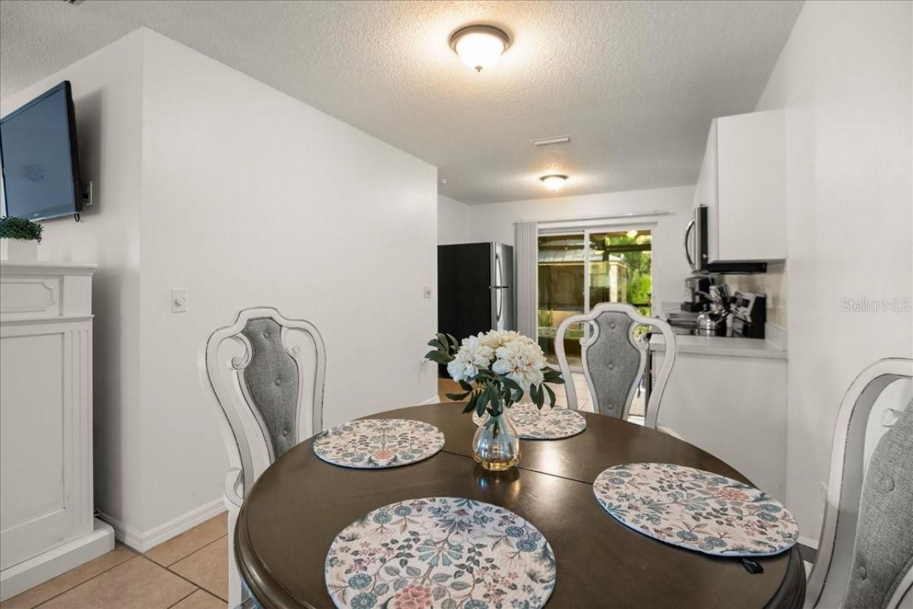 2201 54th Avenue Drive W, Bradenton, FL 34207 Photo