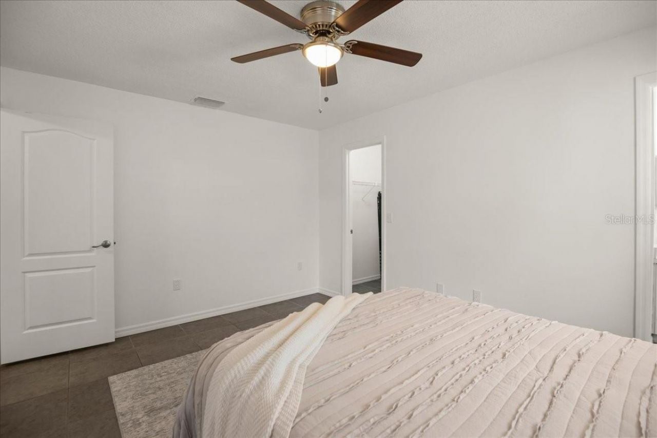 2201 54th Avenue Drive W, Bradenton, FL 34207 Photo