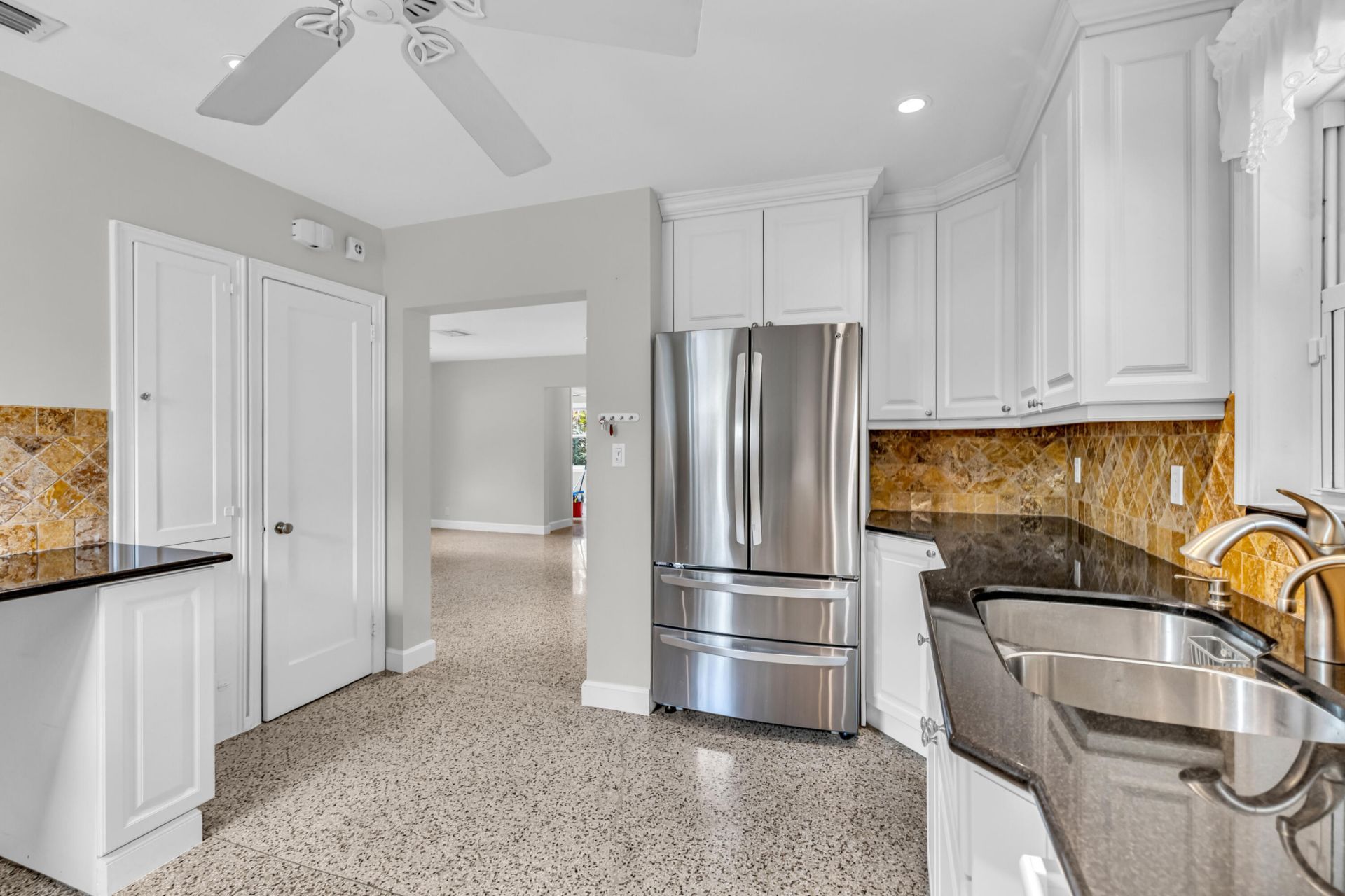 230 Beverly Road, West Palm Beach, FL 33405 Photo