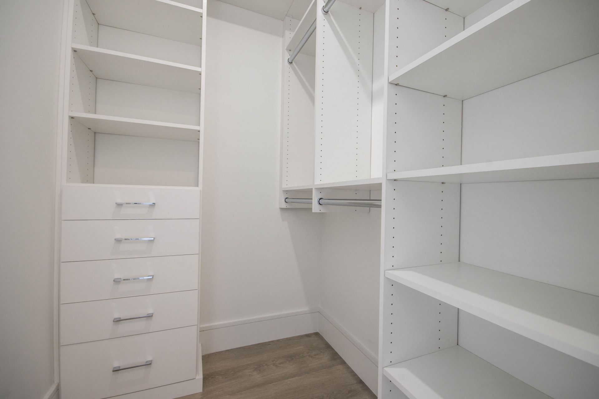 220 Lake Shore Drive, Unit 813, West Palm Beach, FL 33403 Photo
