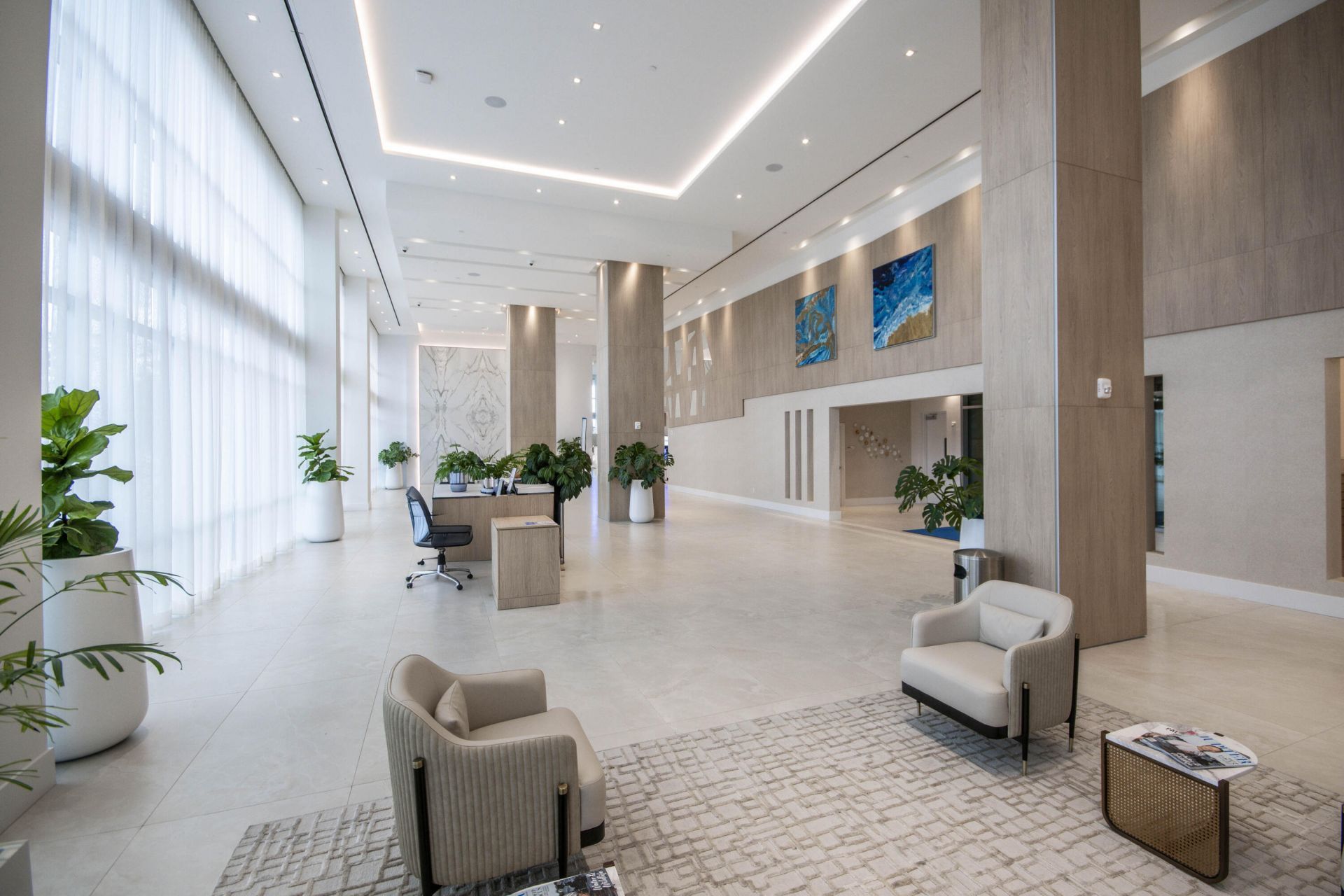220 Lake Shore Drive, Unit 813, West Palm Beach, FL 33403 Photo