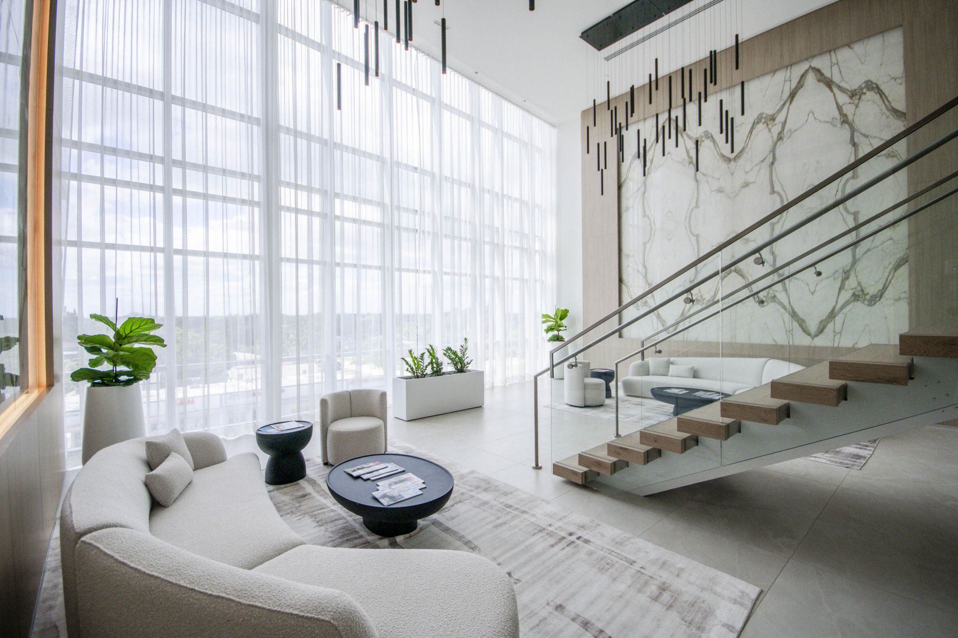 220 Lake Shore Drive, Unit 813, West Palm Beach, FL 33403 Photo