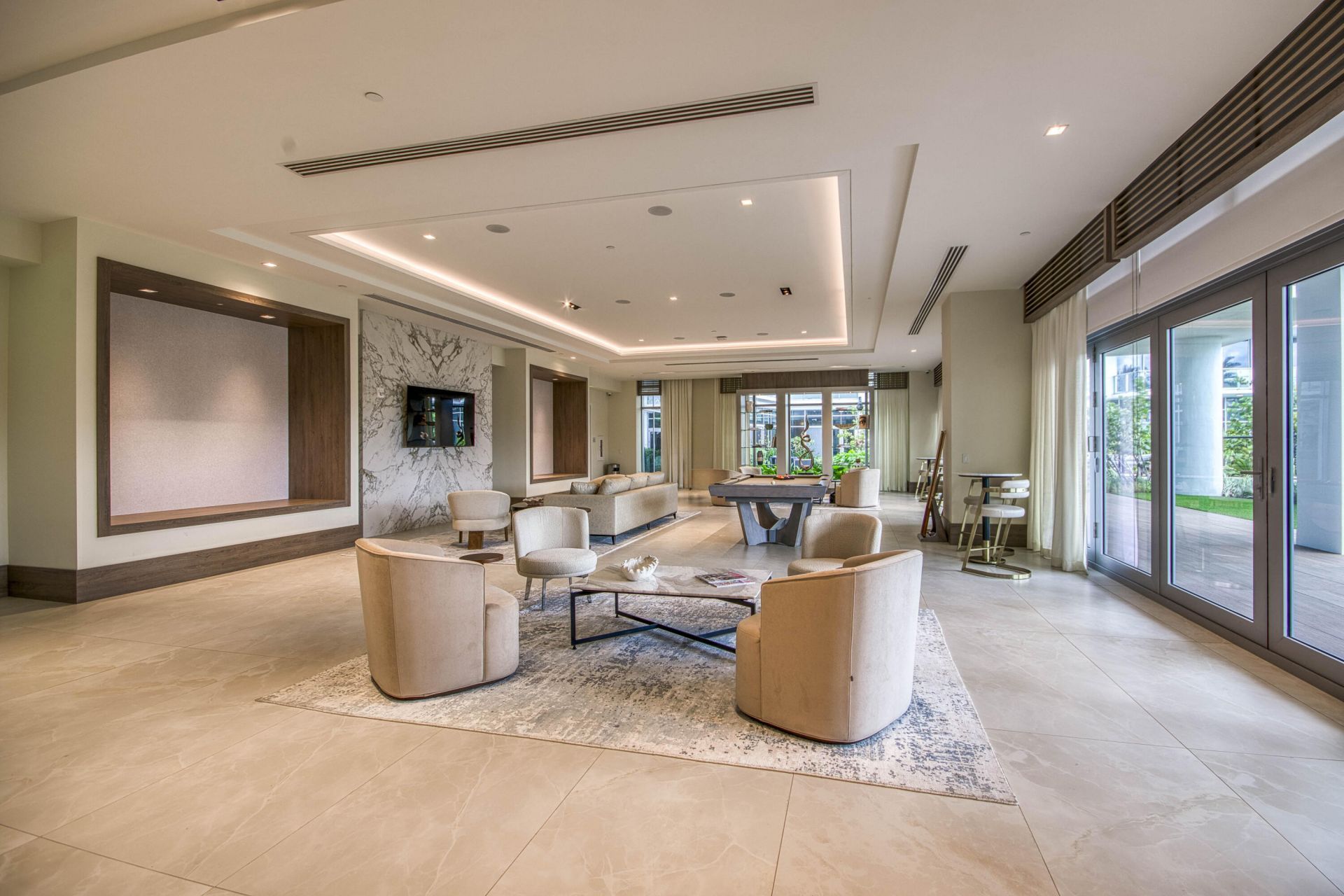 220 Lake Shore Drive, Unit 813, West Palm Beach, FL 33403 Photo