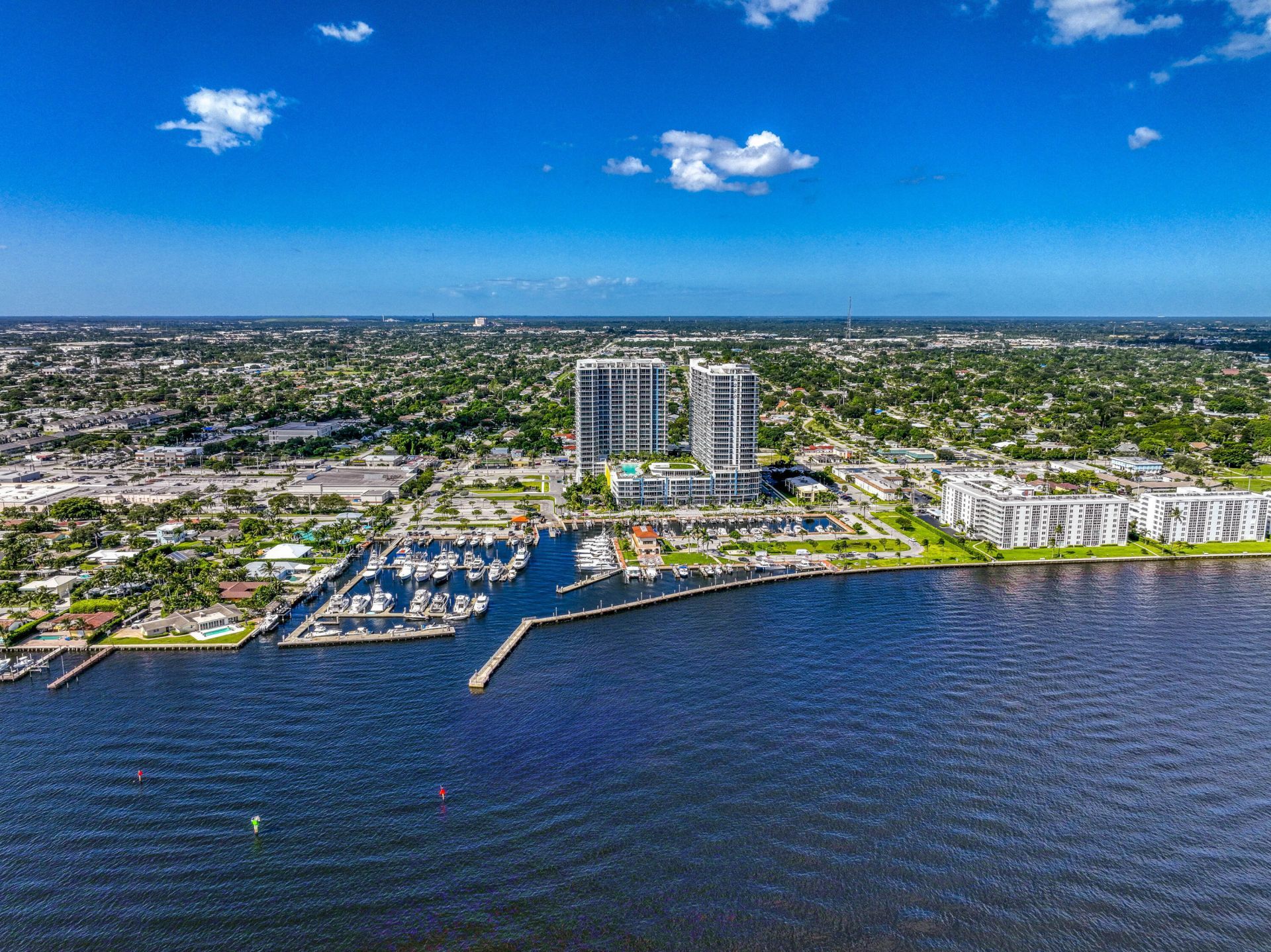 220 Lake Shore Drive, Unit 813, West Palm Beach, FL 33403 Photo