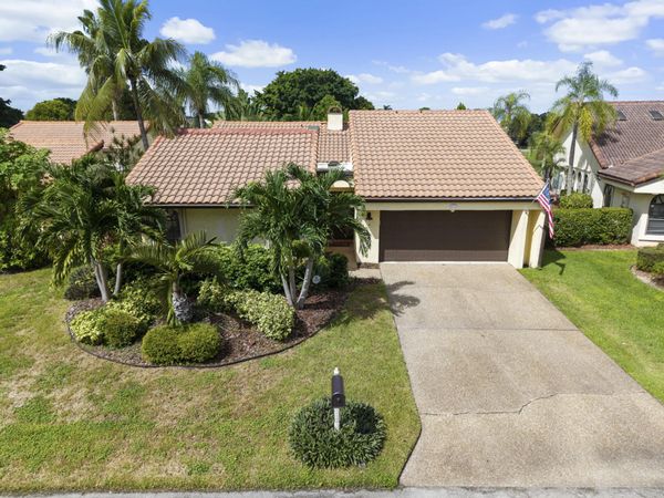 7029 GOLF POINTE Circle, Tamarac, FL 33321