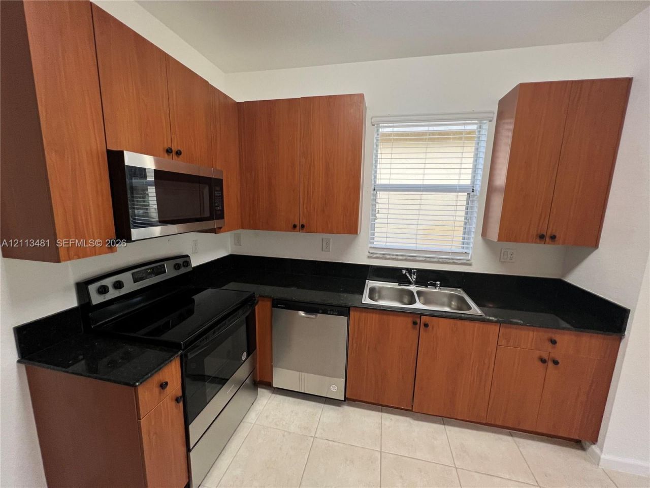 1133 NE 40th Rd , Homestead, FL 33033 Photo