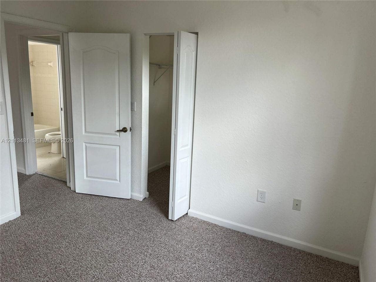 1133 NE 40th Rd , Homestead, FL 33033 Photo